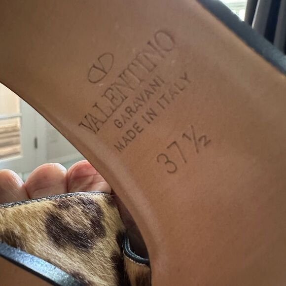 Valentino Garavani kitten heel Leopard Print Slide/ mule Sandals - Picture 7 of 9
